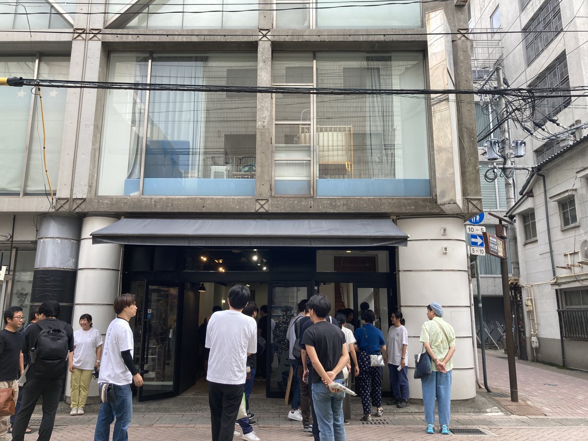 薩摩会議Day2、そらのまち保育園、ひより保育園、新留小学校といった場所場所をめぐるツアーにありがたいことにお呼びいただき、参加者の方々とともにその背景にあるうねりを解き明かす時間をともにさせていただきました。
