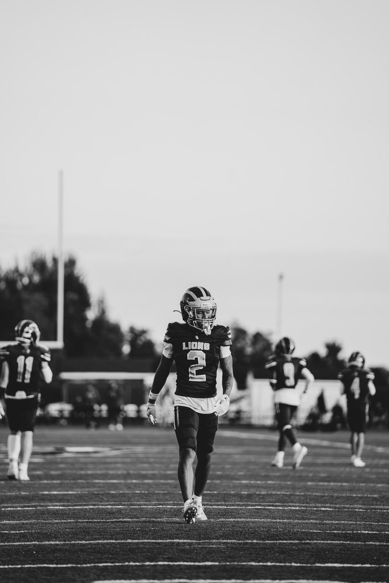 JaDereon “Flash” Thompson (@jdthompson_) on Twitter photo FIRST 3 GAMES ! (MUST WATCH)
<a href="/QACHS_Football/">Queen Anne's County HS Lions Football</a> <a href="/Coach__Mooney/">Coach Mooney</a> 
<a href="/FTRreport/">Fast Track Recruits</a> 
hudl.com/v/2SmKQ6 FIRST 3 GAMES ! (MUST WATCH)
<a href="/QACHS_Football/">Queen Anne's County HS Lions Football</a> <a href="/Coach__Mooney/">Coach Mooney</a> 
<a href="/FTRreport/">Fast Track Recruits</a> 
hudl.com/v/2SmKQ6