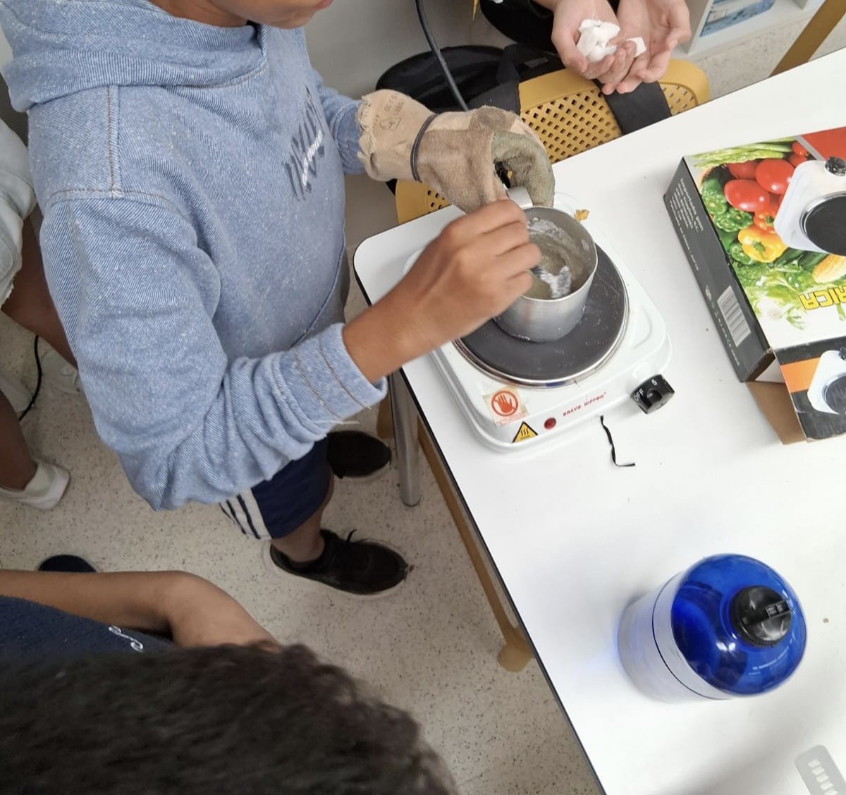 IE Daniel Mangrané tweet media