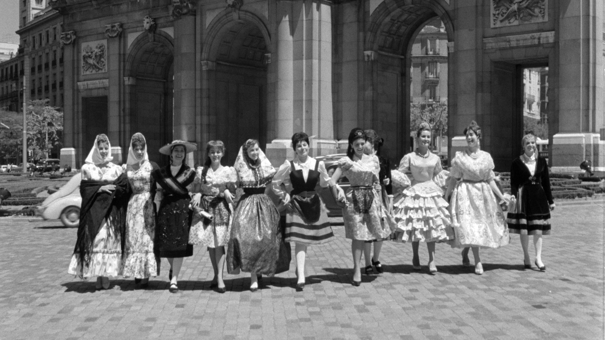 MinoriaAB's tweet photo. 📺 DOS NOUS CAPÍTOLS de LOS ARCHIVOS SECRETOS DEL NO-DO després de #LaRevuelta.

⏰ Ens veiem en uns minuts, a @La1_tve! https://t.co/6SjdG9ALOU