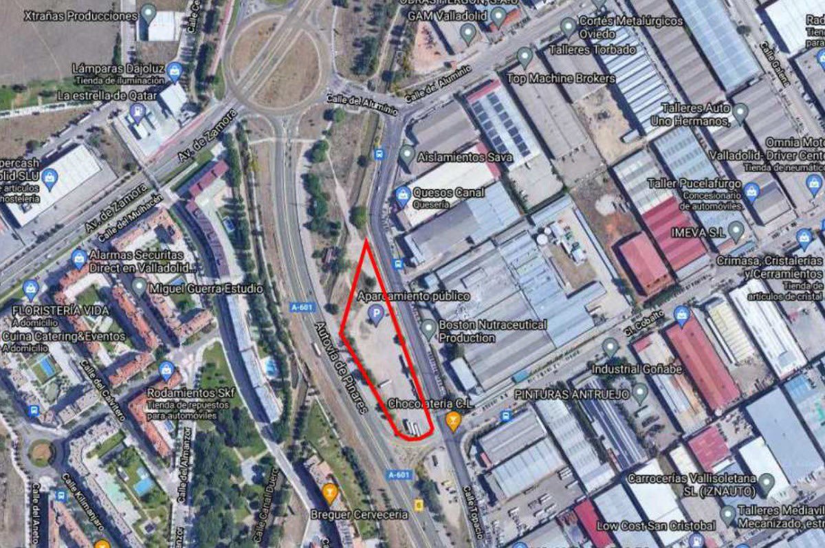 Ayto. de Valladolid (@ayuntamientovll) on Twitter photo ✅ Luz verde al nuevo aparcamiento para 66 vehículos pesados 🚚🚛 en calle Topacio, Polígono San Cristóbal, que facilitará la logística y mejorará la movilidad.
Aprobado proyecto y contratación por 684.292 €.
Un histórica reivindicación de los empresarios del <a href="/polsancristobal/">Polígono San Cristóbal</a>. ✅ Luz verde al nuevo aparcamiento para 66 vehículos pesados 🚚🚛 en calle Topacio, Polígono San Cristóbal, que facilitará la logística y mejorará la movilidad.
Aprobado proyecto y contratación por 684.292 €.
Un histórica reivindicación de los empresarios del <a href="/polsancristobal/">Polígono San Cristóbal</a>.