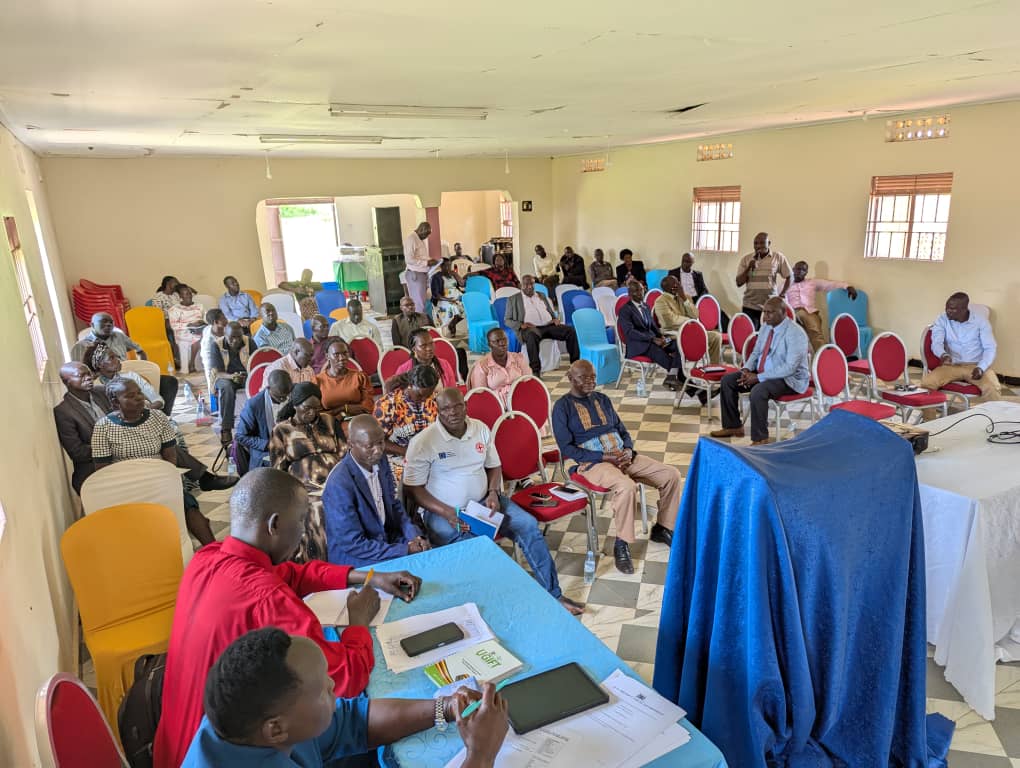 WECISNET (@wecisnet) on Twitter photo The Chief Finance Officer Apac presenting Revenue mobilisation strategy at the ongoing visit of the duty bearers and political leaders from Madi okollo & Arua districts in Apac district. Implemented in consortium with <a href="/ceforduganda/">CEFORD Uganda</a> & ICS. The Chief Finance Officer Apac presenting Revenue mobilisation strategy at the ongoing visit of the duty bearers and political leaders from Madi okollo & Arua districts in Apac district. Implemented in consortium with <a href="/ceforduganda/">CEFORD Uganda</a> & ICS.