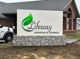 kanicayadav's tweet image. Looking for monument signage in Louisville, Clarksville, Shelbyville or nearby? Our team handles design, fabrication &amp;amp; permits so your sign delivers.

louisvillecustomsigns.com/monument-signs/ #Signage #LouisvilleCustomSigns #MonumentSigns