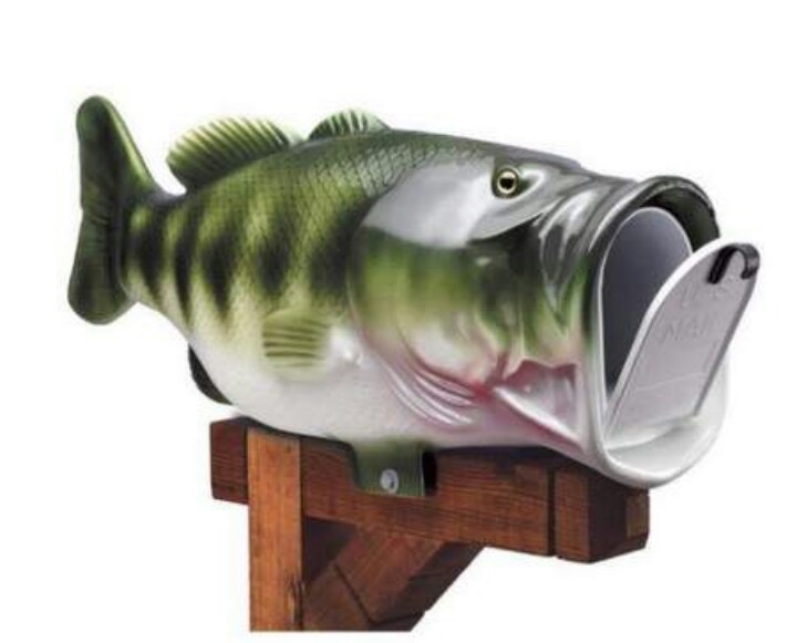 daily_object__'s tweet image. Daily Object #530:

Fish Mailbox