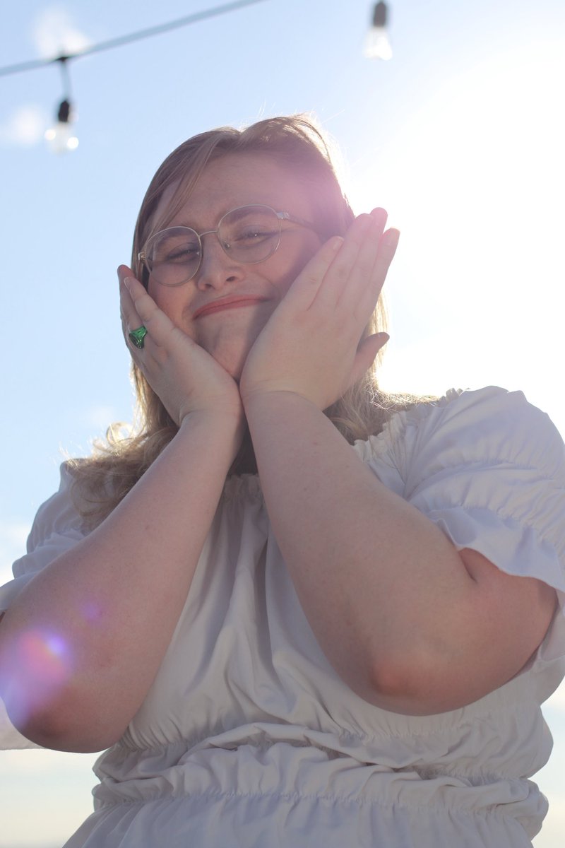 Willow Engel tweet media