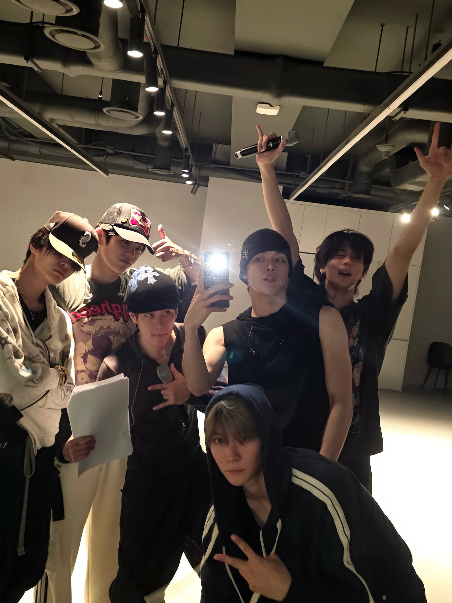 RIIZE ⭐︎ RIIZE - [WE LITTLE RIIZE @ RIIZE PARK] OFFICIAL MERCHANDISE