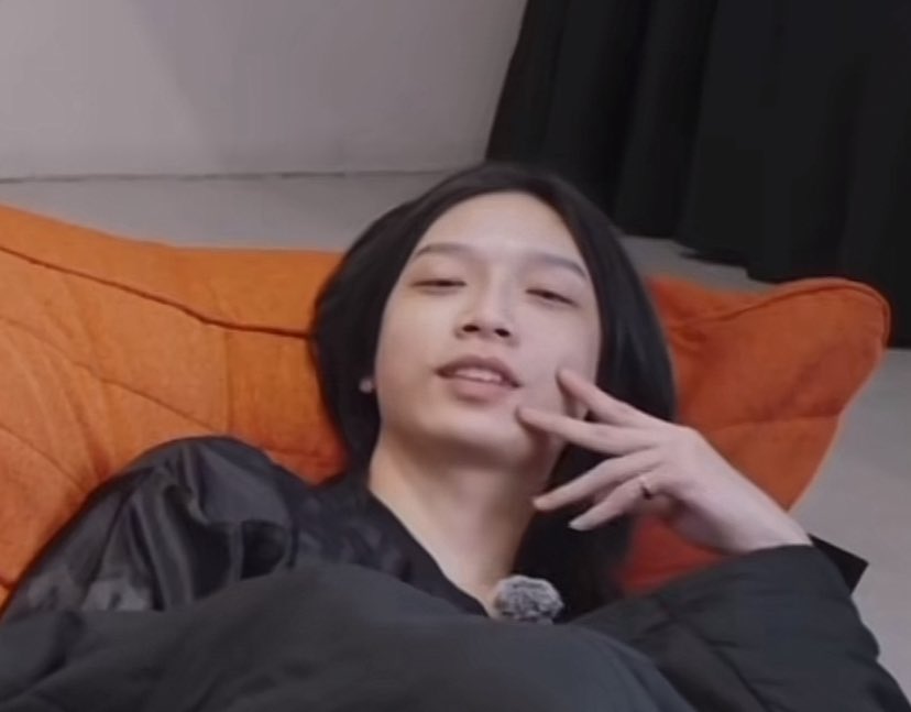 แกฉันไม่ไหวจริง ขำเน้กพูดคนเดียวแล้ว มานั่งขำจนน้ำตาไหลเพราะจั๋งรีแอคแบบเน้กเป็นไร5555544