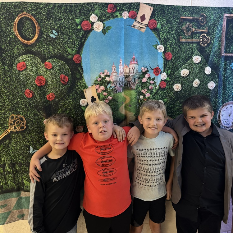 LocustCorner's tweet photo. LCE third graders wrapped up ELA Unit 1 with a whimsical Alice in Wonderland movie celebration! Over the past few weeks, we’ve explored classic tales, uncovered timeless themes, and discovered what makes a story truly magical. What a wonderful way to bring our learning to life! https://t.co/KnDIsXgzxZ