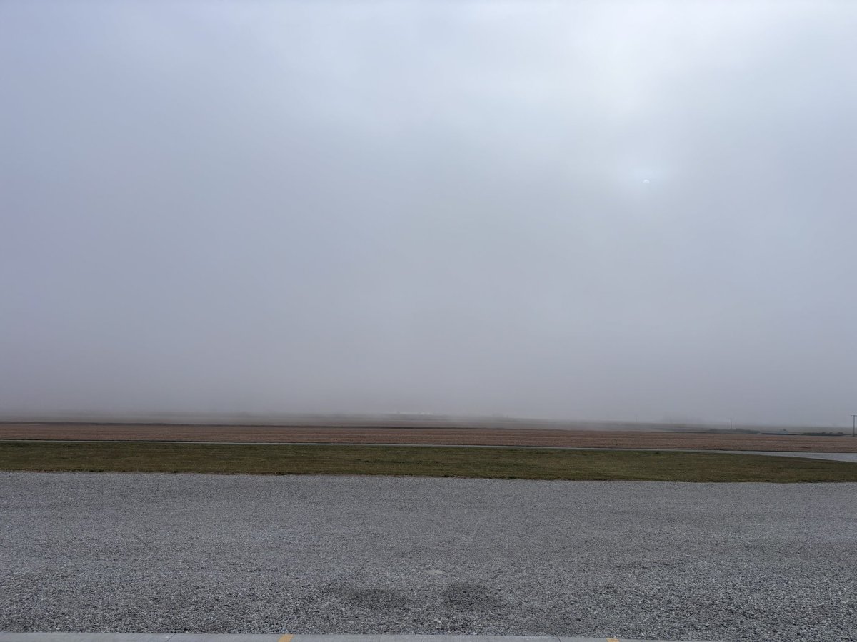 Watching LCLs fall about 100ft to the ground this AM in Champaign County. Pics 30min apart.