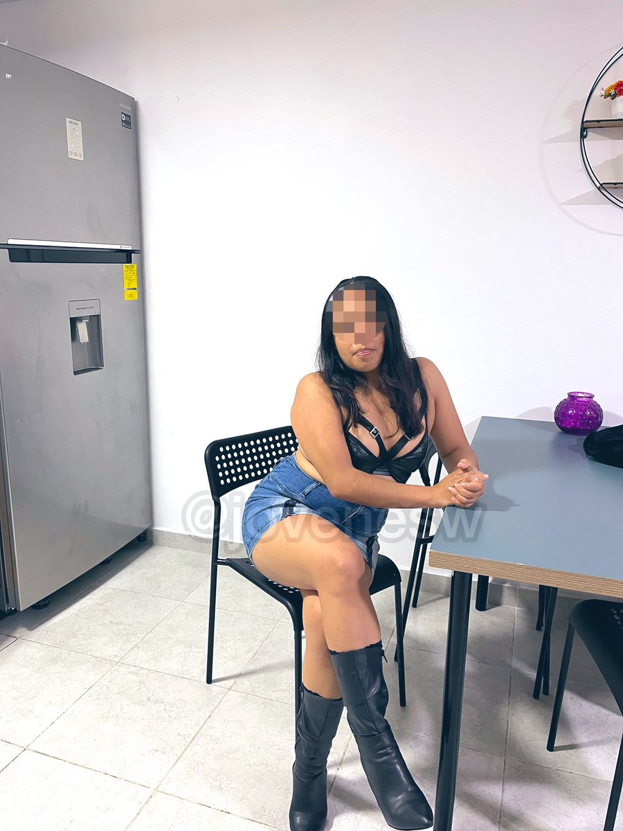 Esperándote, ¿si vienes? 

Manda md si quieres conocerme.. 😉