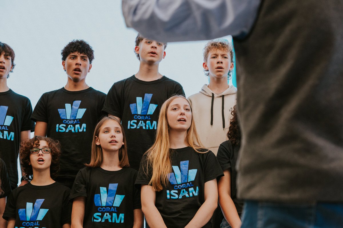 EditorialACES tweet media