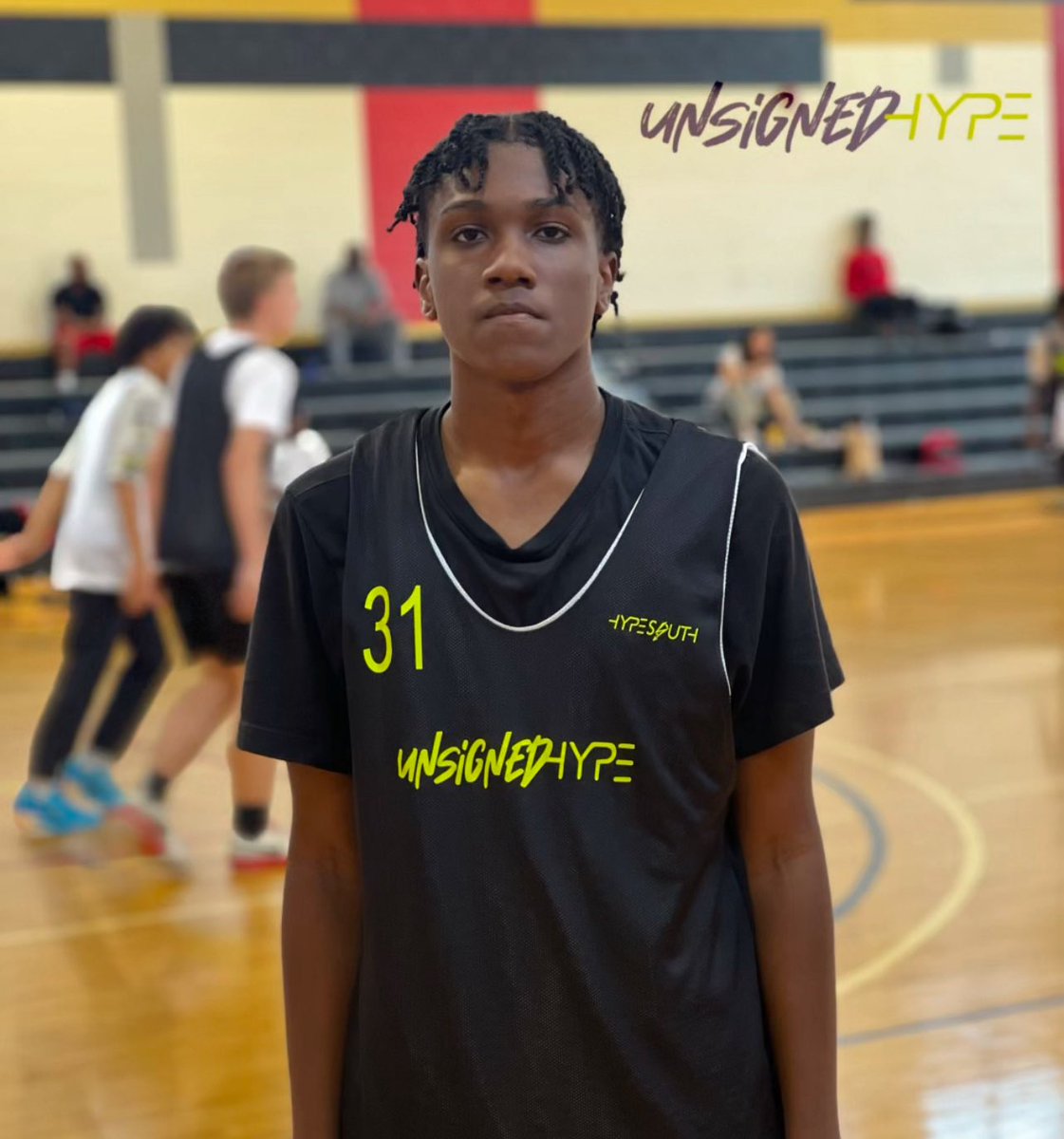 HypesouthMedia's tweet image. Jabari Lundy did a lot of small things that led to positive results for his squad. He didn’t do any of the popular stuff like scoring, fancy dribbling, or dunking but the intangibles he brought to the table didn’t go unnoticed. #UnsignedHype
