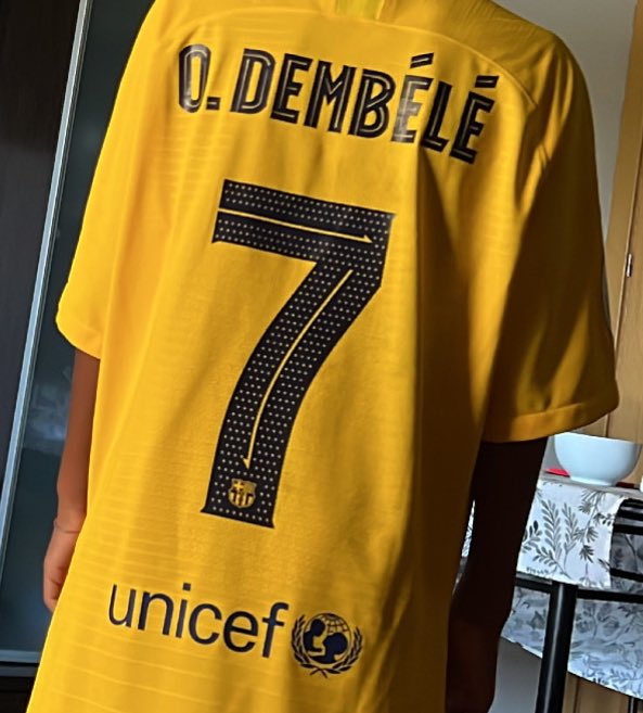 Razak Brimah (@razak_no_1) on Twitter photo Congratulations my brother,
Enhorabuena mi hermano,
🙏🏾🔥🔝🥇🏆
<a href="/dembouz/">Ousmane Dembélé</a> Congratulations my brother,
Enhorabuena mi hermano,
🙏🏾🔥🔝🥇🏆
<a href="/dembouz/">Ousmane Dembélé</a>