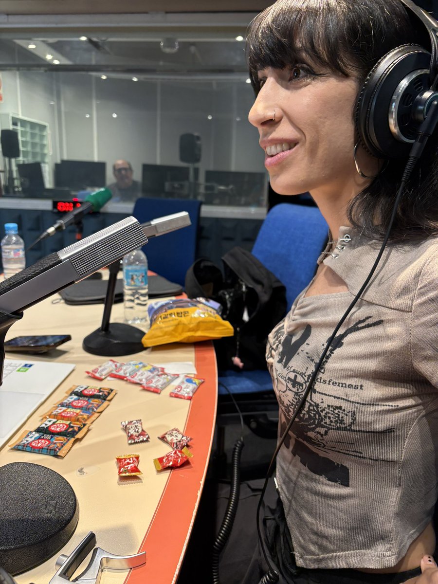 Las muestras de <a href="/lucy_paradise/">Lucy Paradise</a> en <a href="/ProgramaDelYuyu/">El programa del Yuyu</a> <a href="/CanalSurRadio/">Canal Sur Radio</a>
