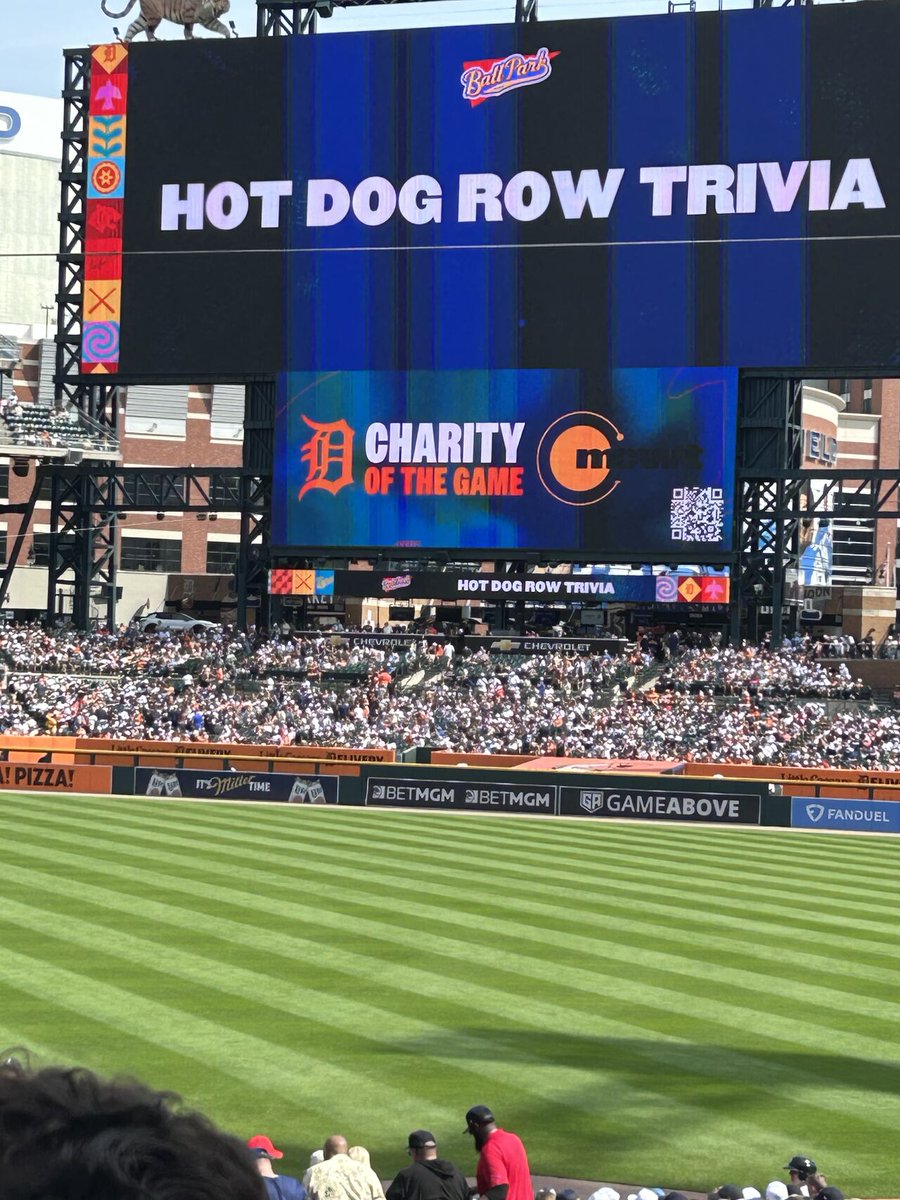 MCWT's tweet image. MCWT was proud to be the Charity of the Game at Comerica Park! ⚾️

The Tigers may not have won, but it was a big win for our mission—building community, networking, and inspiring women in tech.

#MCWT #WomenInTech #CharityOfTheGame #DetroitTigers