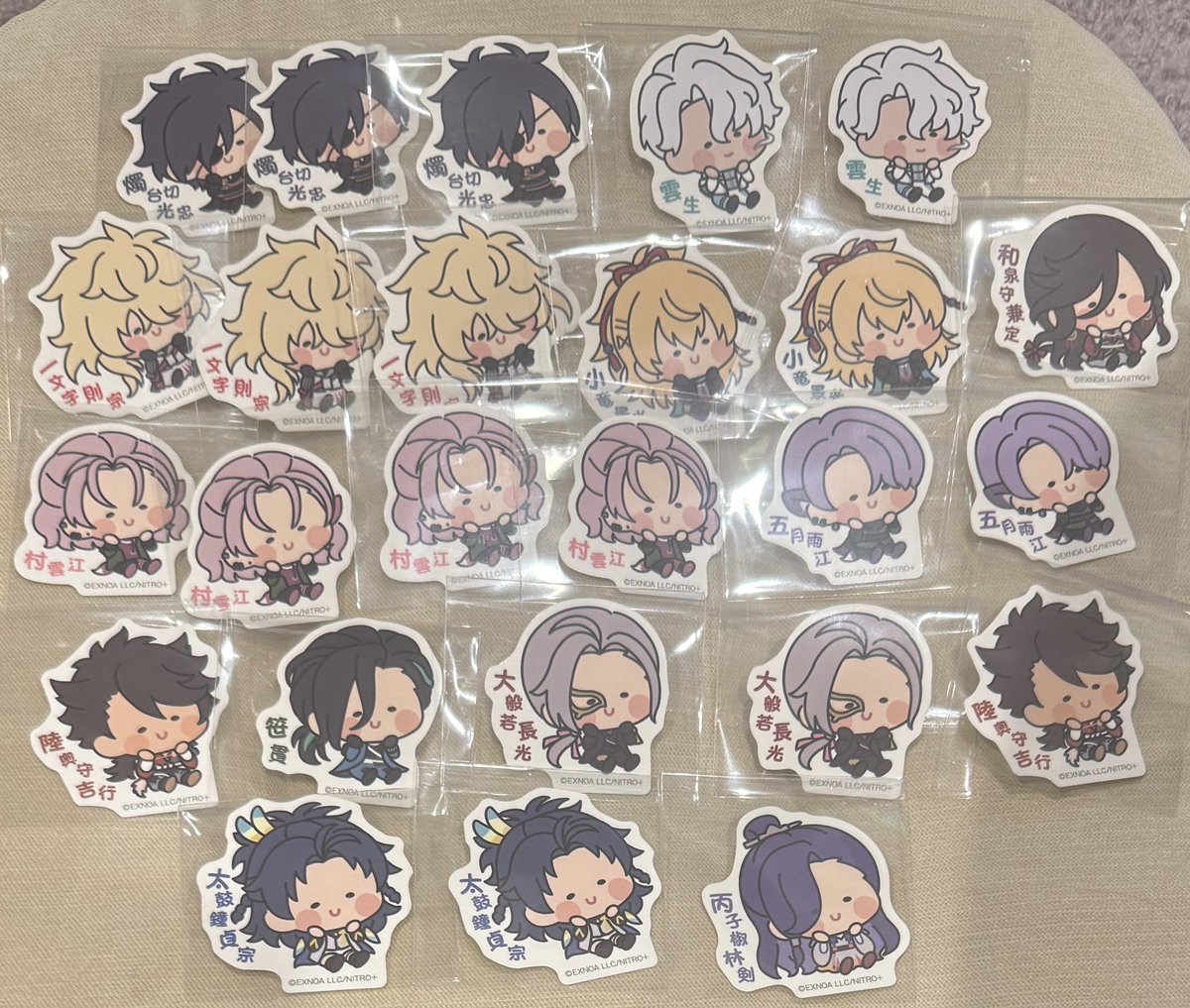 【交換・譲渡】刀剣乱舞 んまほっぺ   ステッカー ファミマ  第3弾

譲→
燭台切 雲生 則宗 小竜 和泉守 村雲 五月雨 陸奥守 笹貫 大般若 太鼓鐘 丙子椒林剣
￼
求→
山姥切 堀川 
(前弾ゆるぼ)大倶利伽羅1
150円＋送料

数を揃えたいため、2:2優先
譲渡は下段含む方優先します