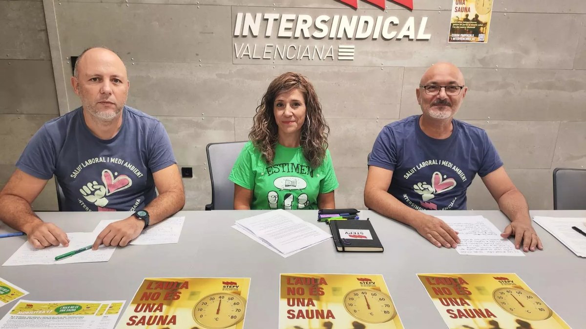 L'<a href="/STEPV_Iv/">STEPV-Iv</a> reclama un pla integral per a reduir l’impacte de la calor als centres educatius

Proposa a Educació una auditoria, l'aplicació de canvis segons criteris bioclimàtics i un protocol per als mesos d'estiu

Més ⬇️
apuntmedia.es/1_1bbac1