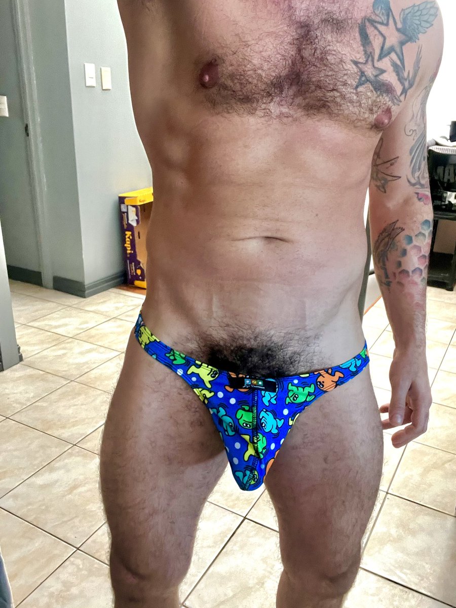 #bikiniboy #calzoncillos #pelos #vergacaliente