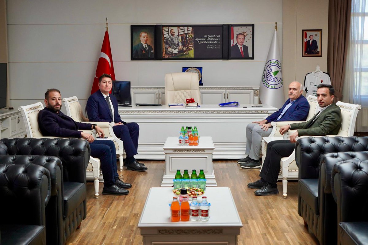 oguzhantuncatr's tweet photo. 📍Kızılcahamam

Doğasıyla huzur, termal kaynaklarıyla şifa sunan Kızılcahamam; başkentimizin özgün güzelliklerinden.

Bu güzel ilçede, samimiyeti ve içtenliğiyle bizleri en güzel şekilde konuk eden Belediye Başkanımız Sayın @SuleymanAcar06 ’a gönülden teşekkür ederiz. https://t.co/w7tILnzV9t