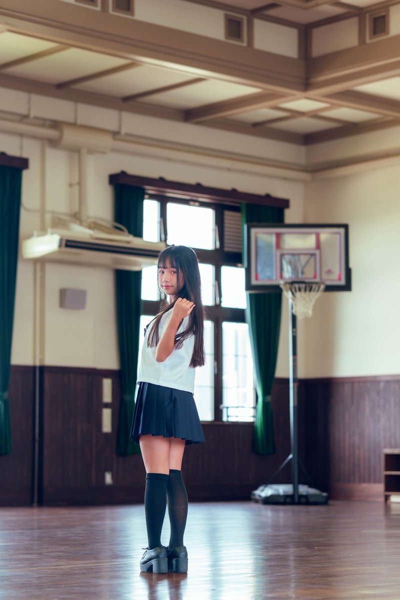 学校🏫と制服めちゃくちゃいいね💞