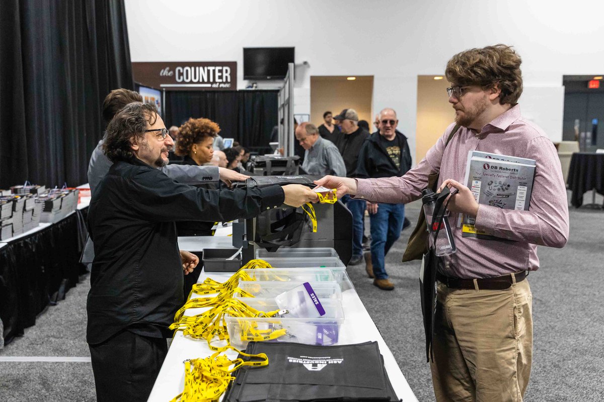 Design2Part's tweet image. TOMORROW: America’s premier contract manufacturing trade show comes to Long Beach! Doors open 9:30am at the Convention Center. Register FREE today ➡ d2p.com/2025-long-beac…