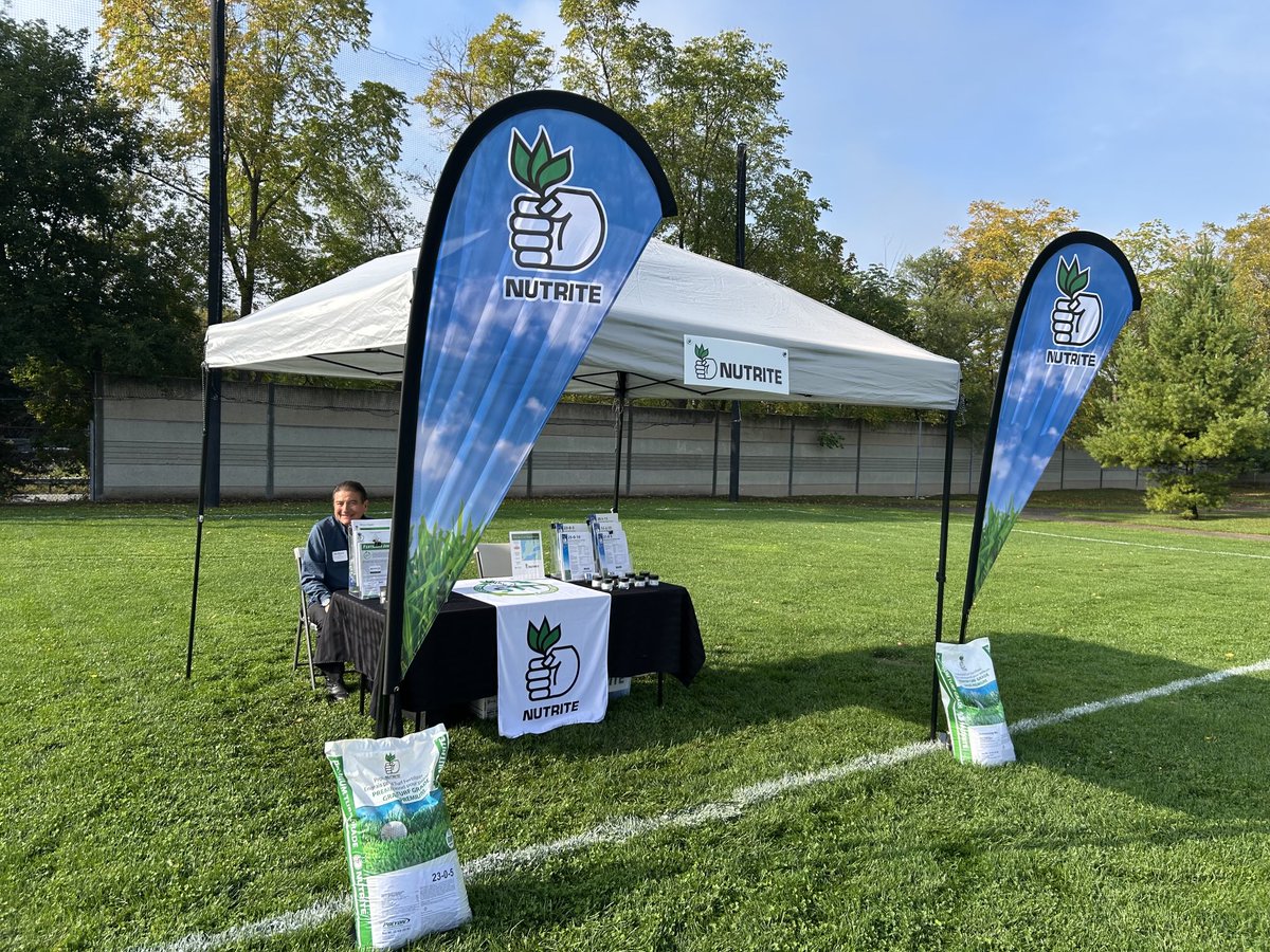 Mark Schneider tweet media