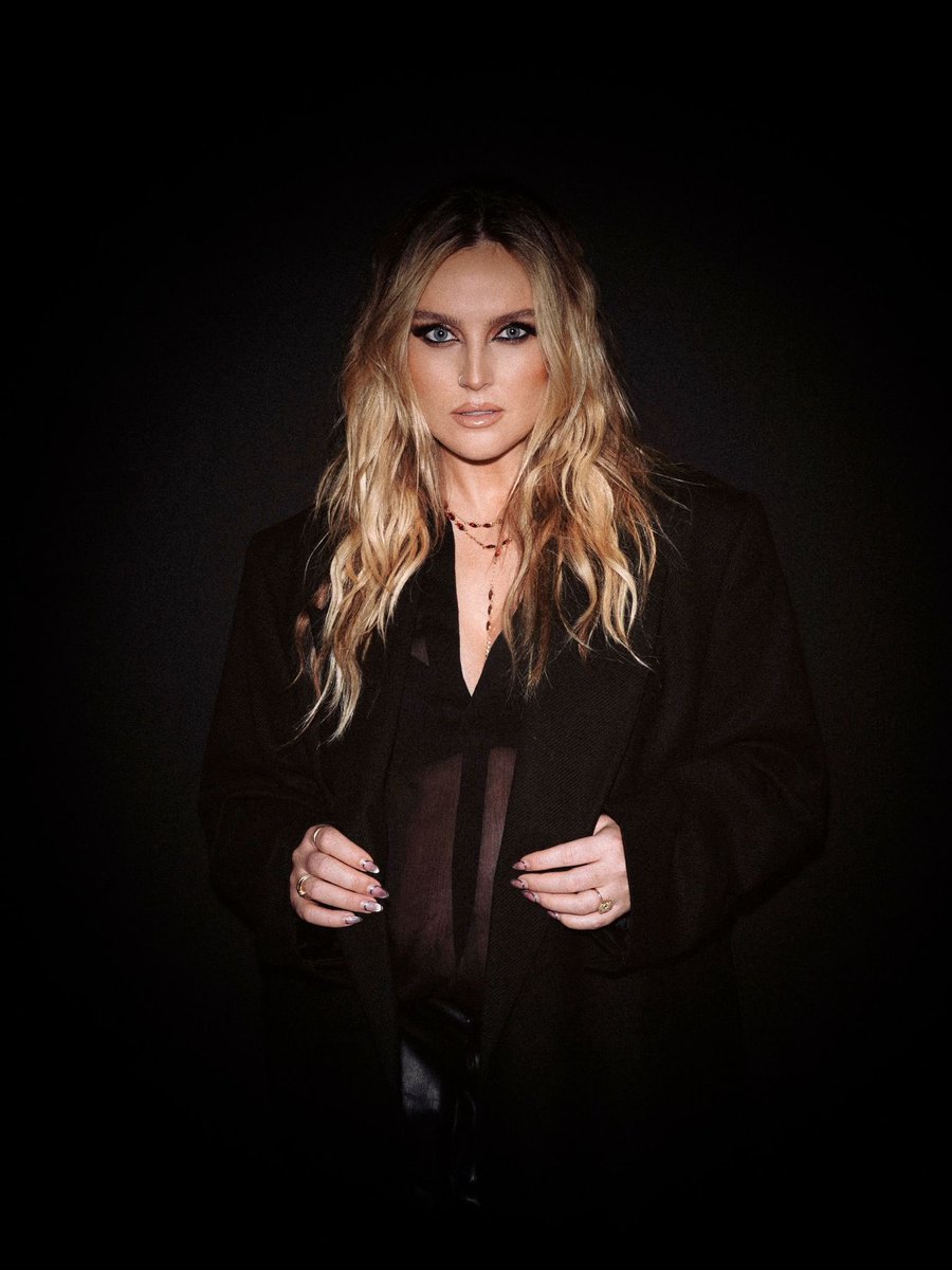Perrie HQ (@perriehq) on Twitter photo glamourmagazine.co.uk/article/perrie… glamourmagazine.co.uk/article/perrie…