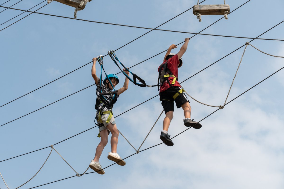 Taking fun to new heights!
Conquer the Challenge Course &amp; Rock Climbing Wall at the ROC this fall!
Tuesdays, 5:30 – 7:30 p.m.
Thursdays, 5:30 – 7:30 p.m.
Little Ropes &amp; Rock (ages 6+) and Ropes &amp; Rock (ages 10+)
Climb into adventure!
Book today at tinyurl.com/mvhskr66