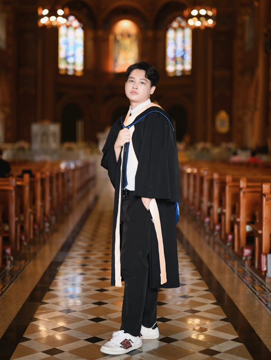 jadenipat7's tweet image. Official Graduation!
Class of 2024
Bachelor of Communication Arts,
Major in Media and Communication,
Integrated Media Communication Concentration

You&apos;re all invited!
Important Date📷
4 Oct 2025 The Faculty Rehearsal
16.00 onwards
- Building 1, MUIC

7 Oct 2025 The Grand…