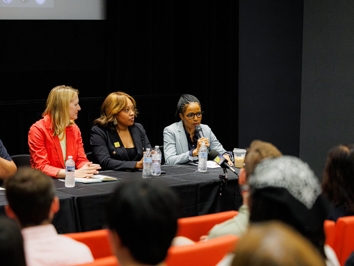 This weekend, Comptroller Lierman, Councilwoman Porter, and I heard from scientific researchers about just how dire their situation is thanks to RFK Jr. 

The cuts this Admin has made on things like cancer and Alzheimer’s research will have consequences for decades to come.