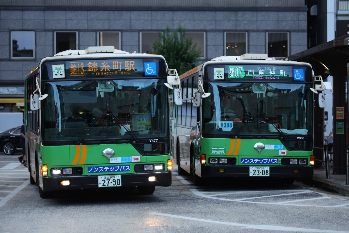 CR___ZL's tweet photo. 除籍はL-V387、L-V388、L-V389の3台のようです。お疲れ様でした。 https://t.co/zg4ePYmsnw