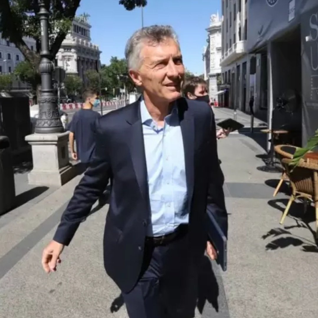 Tranquilo, sin apuros, sin nerviosismo
Mauricio salió a la cancha