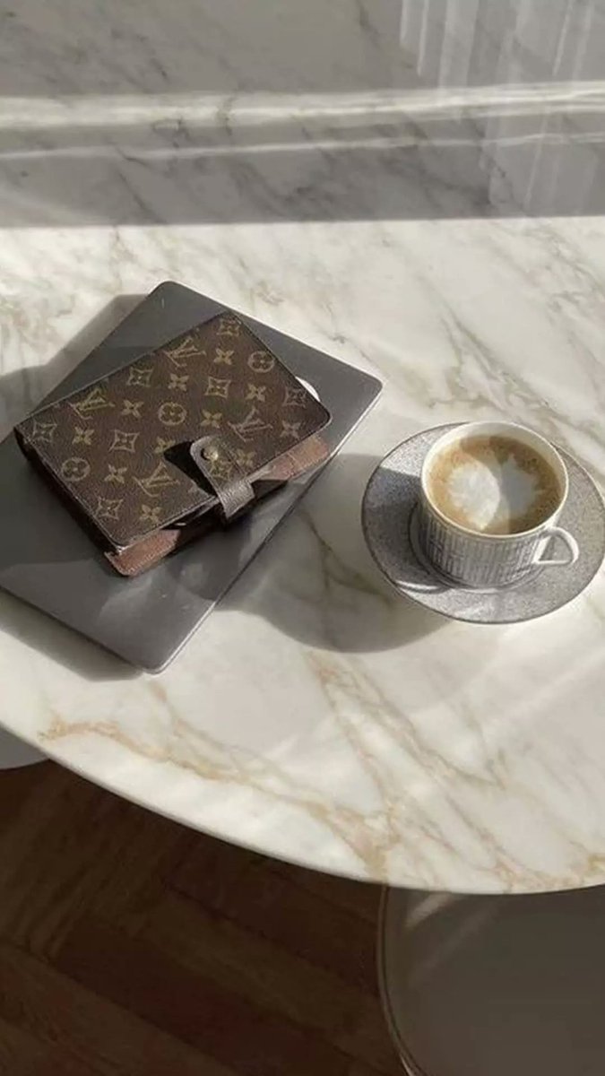 ✈️ Elevate your travel game with a luxe passport wallet — think Hermès elegance, Smythson craftsmanship, or Valextra minimalism. A small detail, but the ultimate statement of style. #LuxuryTravel #JetSet