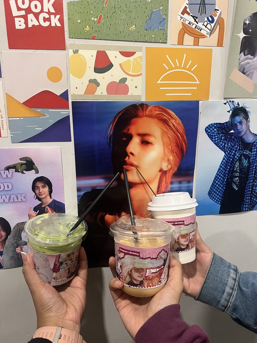 baeby05's tweet photo. oiya ku mau nambahin kelupaan lucuu bgt soalny hehe 😍🥤 https://t.co/1measKvht5