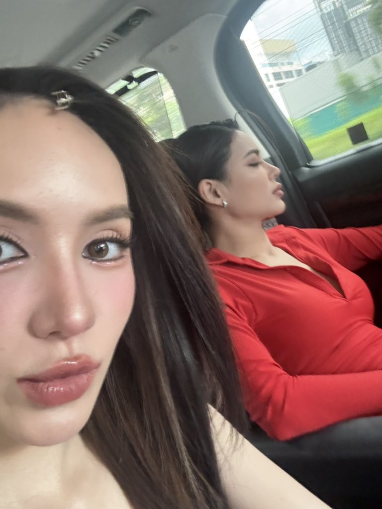 Michellebehrm's tweet image. อ่ะ มาช่วยละะ รูปเซลฟี่เดียวที่มีค่ะ นอยยยยยย 

BELLCHELLE WITH Y CARPET
#เบลเชล #bellchelle