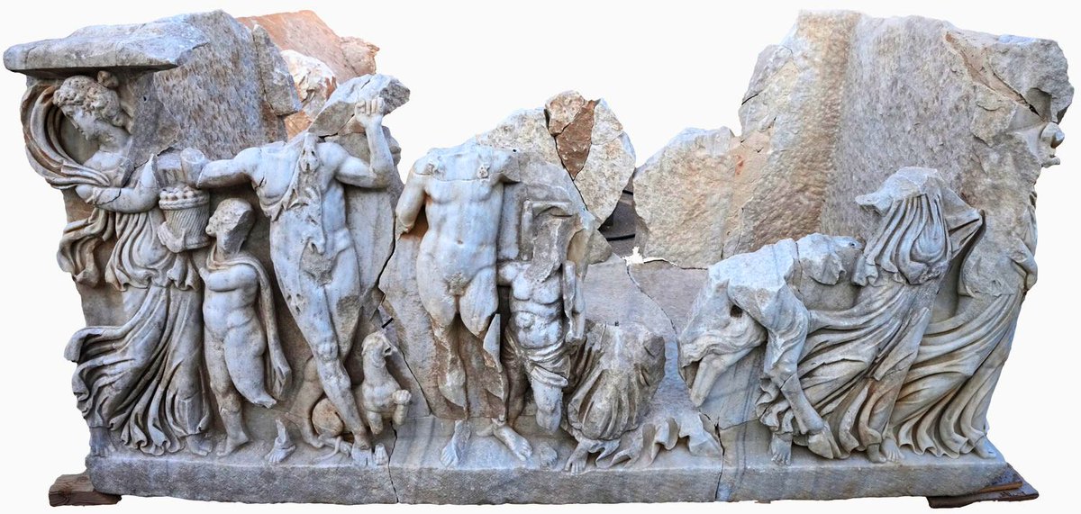 When Dionysus hosts a drinking contest, everyone wins. The wine god stars in a Roman sarcophagus decoration with satyrs, gods, lions, and maenads. “They’re guiding the deceased to the afterlife with ecstasy, wine, and happiness,” says one archaeologist. 

archaeology.org/issues/septemb…