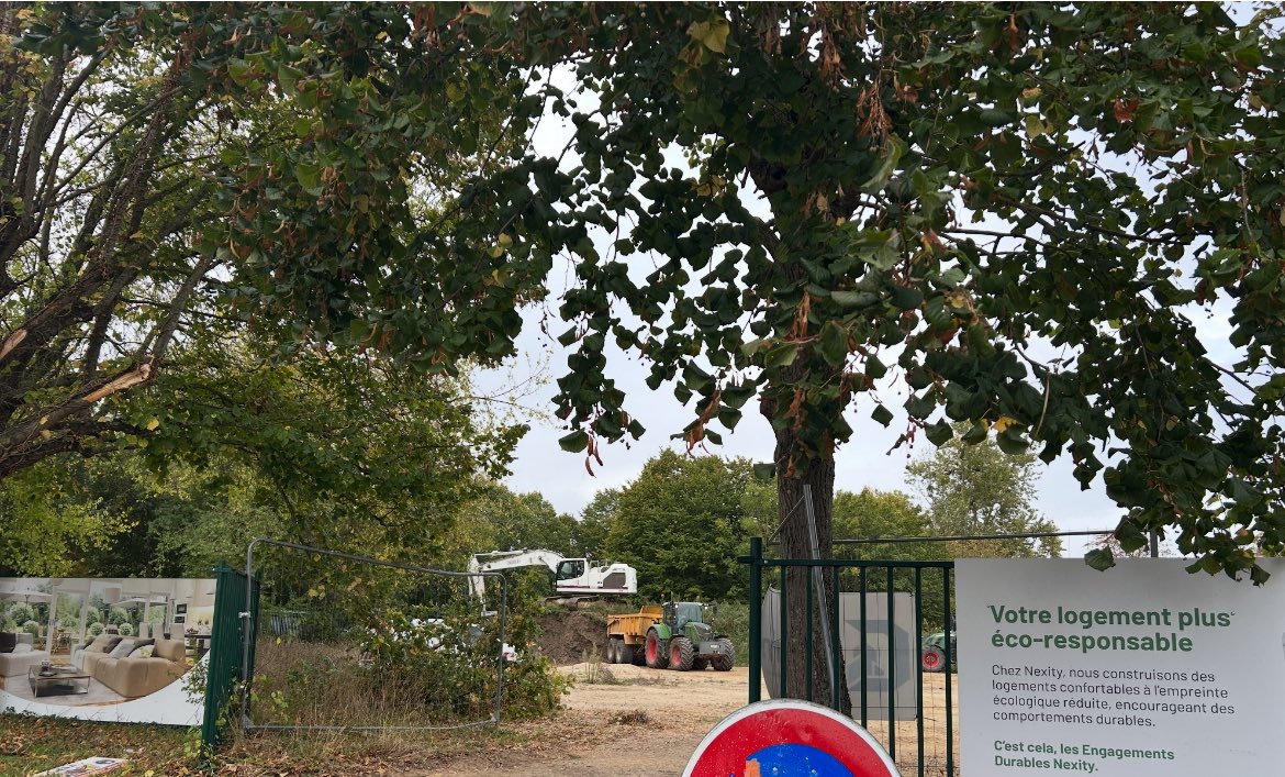 Sanaa Moubtassim (@s_moubtassim) on Twitter photo Le projet Harmonie Parc commence Ă prendre forme grĂące Ă la dĂ©termination de notre maire <a href="/MA_Jamet/">Marc-Antoine JAMET</a> qui nâa pas hĂ©sitĂ© Ă aller chercher lui-mĂȘme les partenaires nĂ©cessaires pour que ce terrain ne reste pas Ă lâabandon aprĂšs la fermeture du collĂšge Pierre MendĂšs France. Un projet Le projet Harmonie Parc commence Ă prendre forme grĂące Ă la dĂ©termination de notre maire <a href="/MA_Jamet/">Marc-Antoine JAMET</a> qui nâa pas hĂ©sitĂ© Ă aller chercher lui-mĂȘme les partenaires nĂ©cessaires pour que ce terrain ne reste pas Ă lâabandon aprĂšs la fermeture du collĂšge Pierre MendĂšs France. Un projet