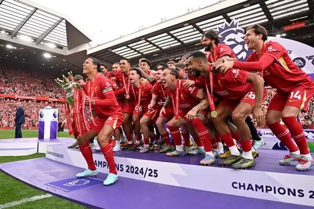 Incase u forgot 

︎
︎

︎

︎

︎

︎
︎

︎

︎

︎

let us remind you
︎

︎

︎

︎

︎
︎

︎

︎

︎

︎
︎

︎
︎

︎
︎

︎

︎

︎

︎
︎

︎

︎

︎
that
︎

︎

︎

︎

︎

︎

LIVERPOOL ARE PREMIER LEAGUE CHAMPIONS