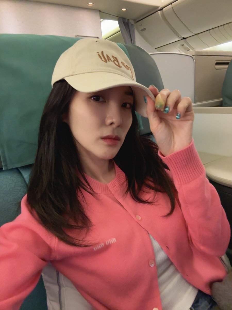 krungy21's tweet photo. Memories of Bali 🌊✈️ https://t.co/Ribzya3ux6