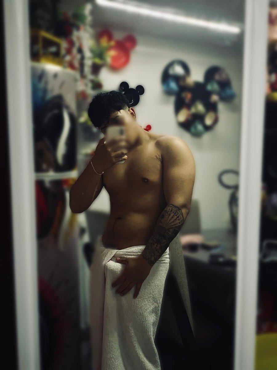 Ferx_rms's tweet image. Regalito por que hoy cumplo 21 🫦