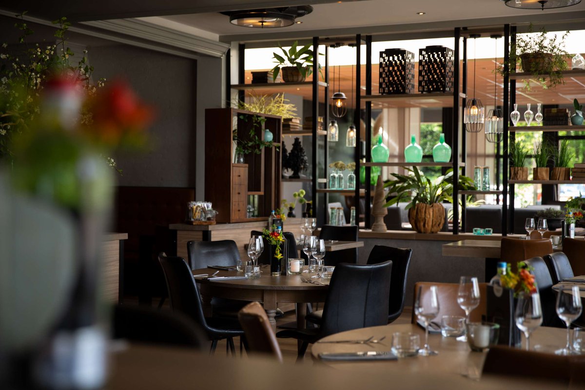 "Van suikerspin naar culinaire verwennerij ☺

Sluit de Wijchense kermis af met een vleugje luxe. In ons restaurant wacht een heerlijk diner op je.
👉 Boek direct je tafel; restaurantsamen.nl
