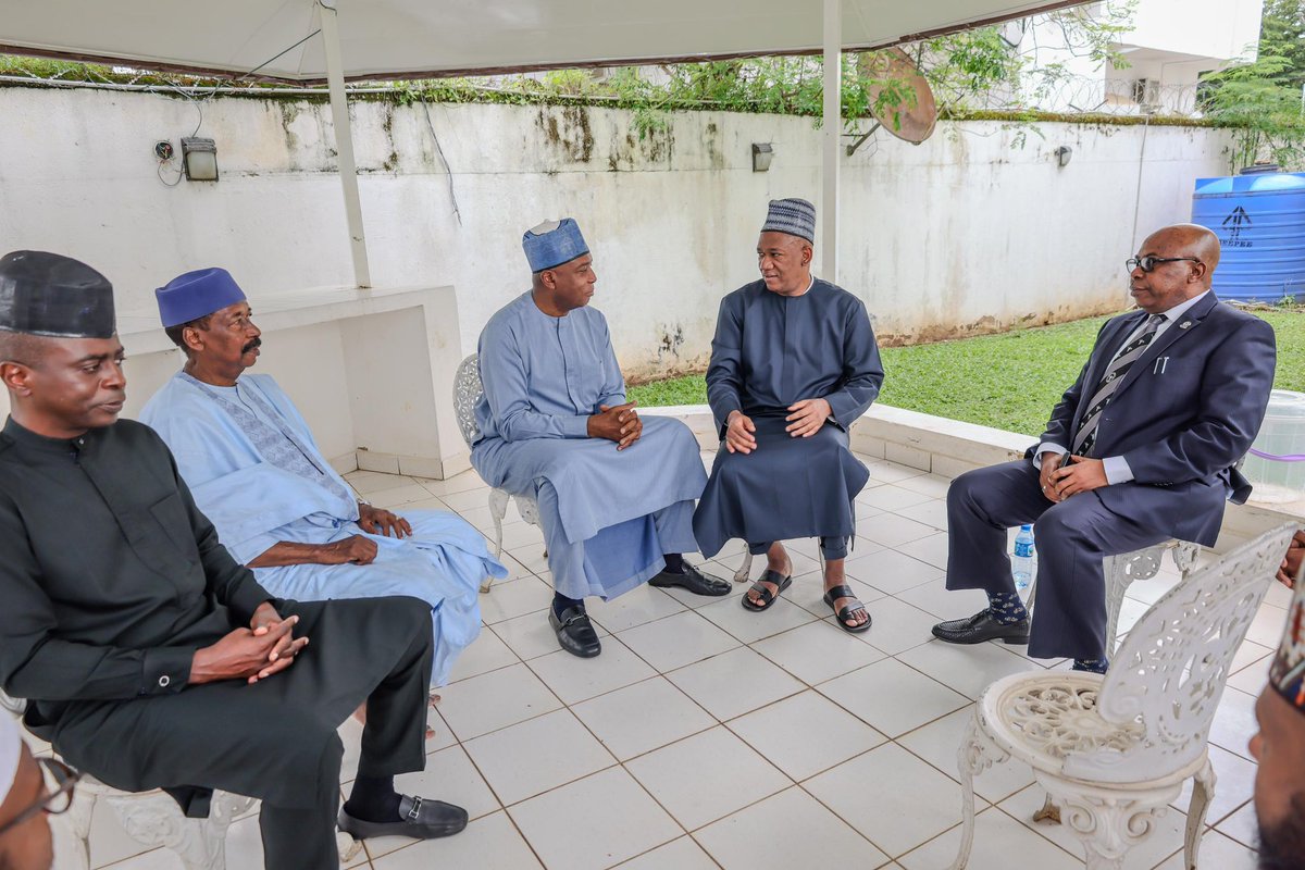 Dr. Abubakar Bukola Saraki tweet media