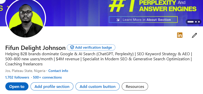 delightfjohnson's tweet photo. Day 2 of the 'LinkedIn job in 30 days' challenge:

Your LinkedIn profile headline sits just under your photo and banner and is the next thing a client reads after checking your profile.

1. Make your headline focus entirely on the results your work will create for them.

2... https://t.co/KlH6dtJJQW