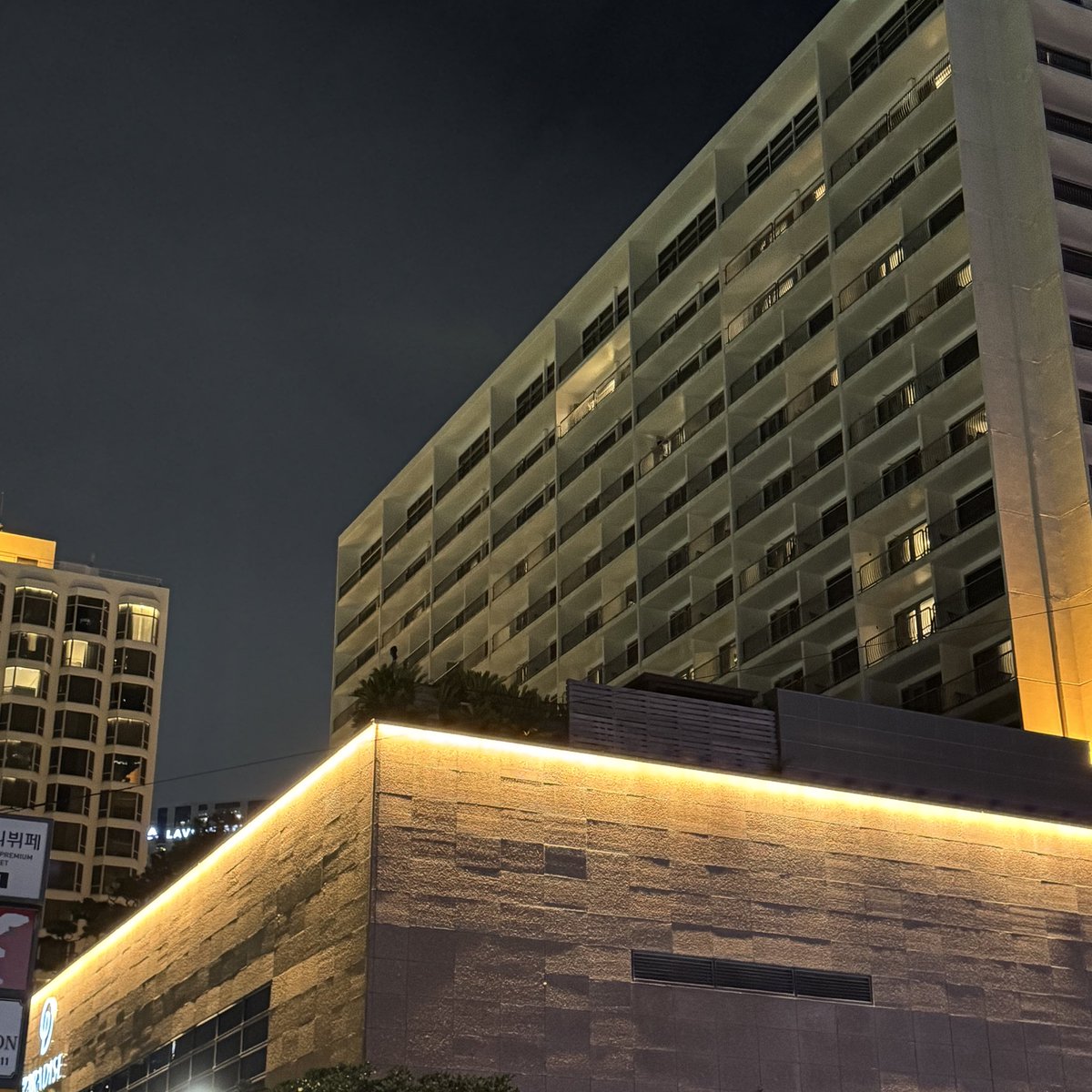 놀러오실분..? 

#부산 #해운대 #커플만남 #초대녀 #bdsm