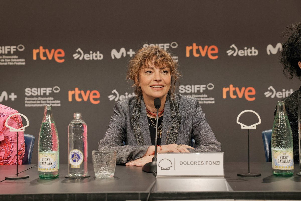Donostia Zinemaldia - Festival de San Sebastián (@sansebastianfes) on Twitter photo #73SSIFF Rueda de prensa 🎙️ BELÉN (Sección Oficial)
Dolores Fonzi (<a href="/FonziDolores/">Loles</a>)  🗣️ “No hace falta ser militante feminista para ver la película, que tiene varias capas y que reivindica que el patrimonio de la unión es nuestro y podemos usarlo cuando lo necesitemos”.
Camila #73SSIFF Rueda de prensa 🎙️ BELÉN (Sección Oficial)
Dolores Fonzi (<a href="/FonziDolores/">Loles</a>)  🗣️ “No hace falta ser militante feminista para ver la película, que tiene varias capas y que reivindica que el patrimonio de la unión es nuestro y podemos usarlo cuando lo necesitemos”.
Camila