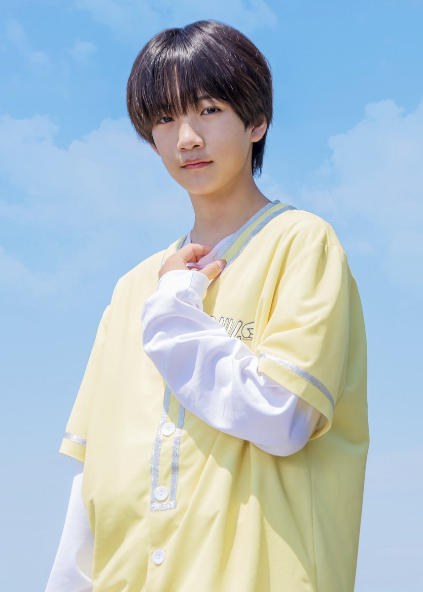 【新品】ラッフルくじ つば男 峯大凱セット 峯脇 SHY つば男ラッフルくじ❤︎脇龍馬 D賞 ミニフォトカード SHY 峯脇 - メルカリ