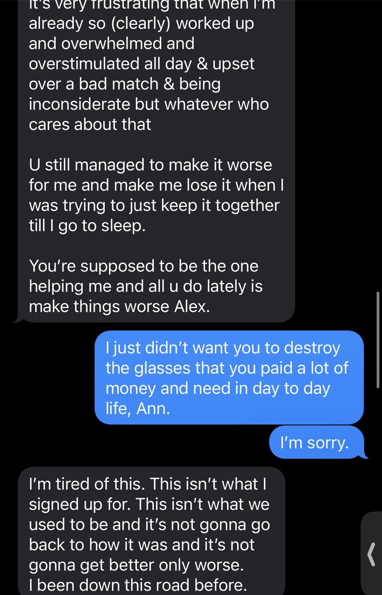 deathsamuraiszn's tweet image. Masha is an abusive piece of shit who feels entitled to everything including a Ribera Jacket. 

Anyways enjoy some of her abusive text messages
dropbox.com/scl/fo/u6yve8m…