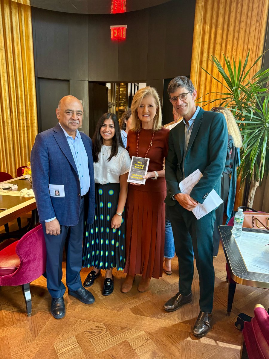 ariannahuff's tweet image. During @TheAtlantic Festival with @IBM CEO @ArvindKrishna, his daughter Tarini Krishna, and The Atlantic CEO @nxthompson, where we discussed how AI is reshaping the future of global business and how to lead through disruption.

In addition to being Atlantic's CEO, Nick is an…