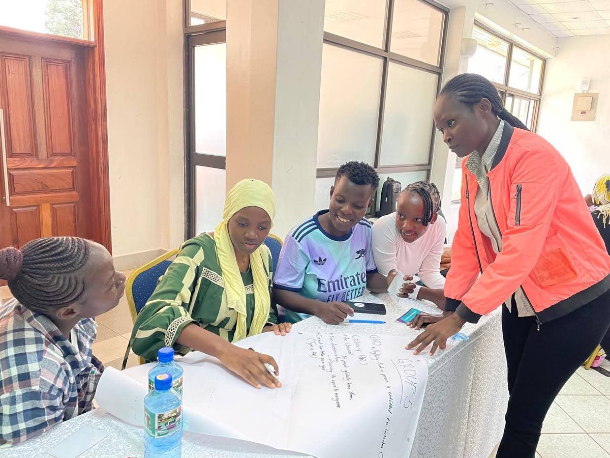ayt_org's tweet photo. This week we joined our partners to advance the #HumanRightsBasedApproach as the foundation of sustainable development. We both continued to unpack power, challenge #Neoliberalism and co-create futures that prioritize justice, care and collective liberation. https://t.co/VxTjyMTaa3