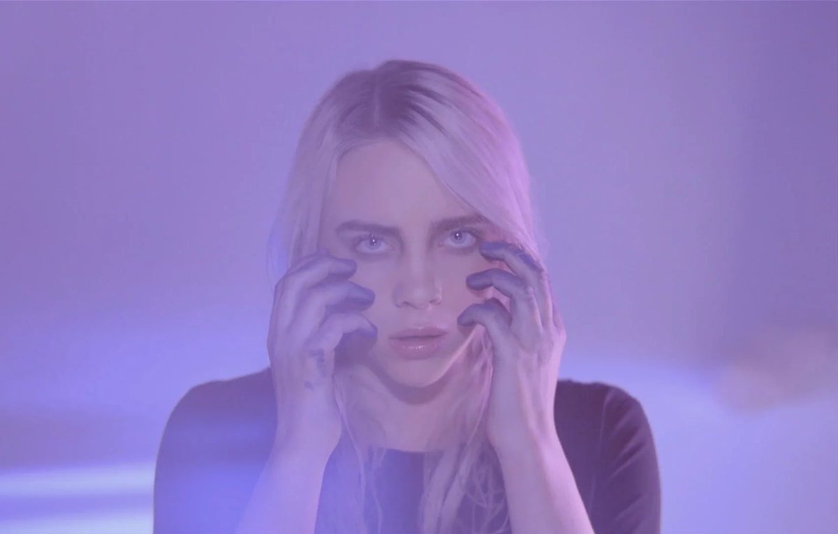‘ocean eyes’ by Billie Eilish jumps 40 spots to a new peak at #79 on the Global Spotify chart with 1.610 million streams.